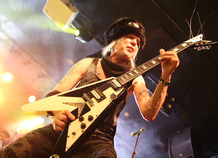 Michael Schenker Group estrena ‘Don’t Sell Your Soul’, el tema que titula su nuevo disco